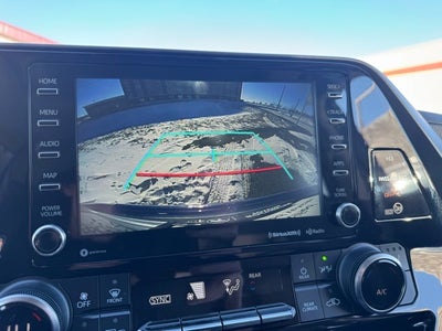 2022 Toyota Highlander XLE AWD