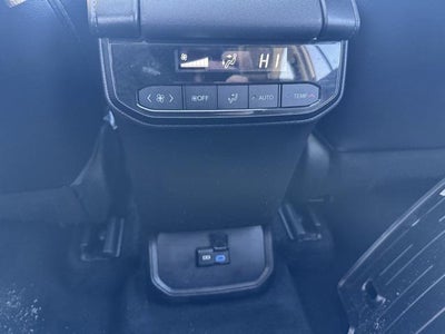 2022 Toyota Highlander XLE AWD