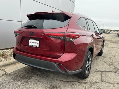 2021 Toyota Highlander XLE AWD