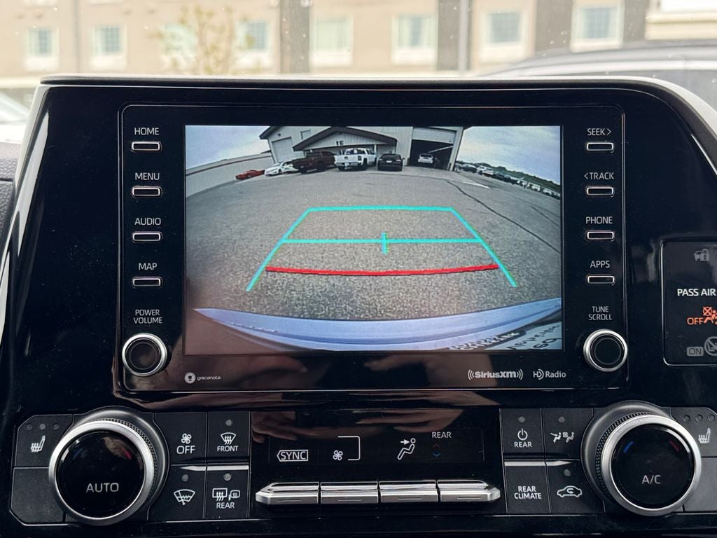 2021 Toyota Highlander XLE AWD