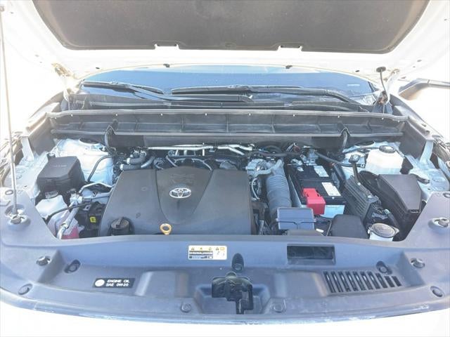 2022 Toyota Highlander XLE AWD