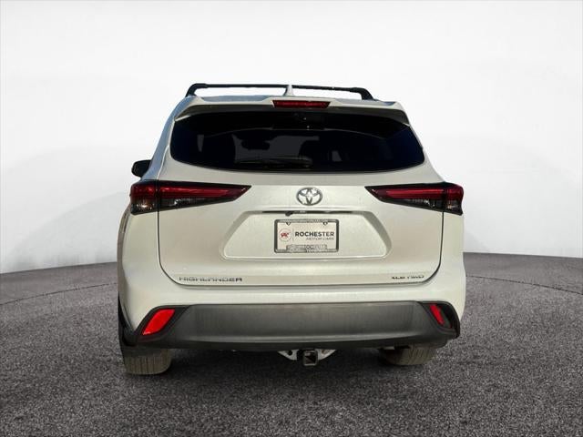 2022 Toyota Highlander XLE AWD