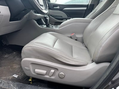 2015 Toyota Highlander XLE V6 AWD