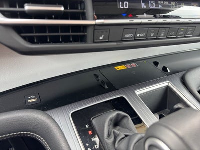 2025 Toyota Sienna XLE 7 Passenger