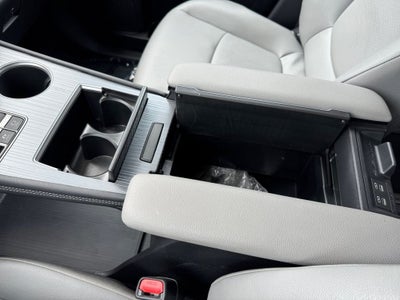 2025 Toyota Sienna XLE 7 Passenger