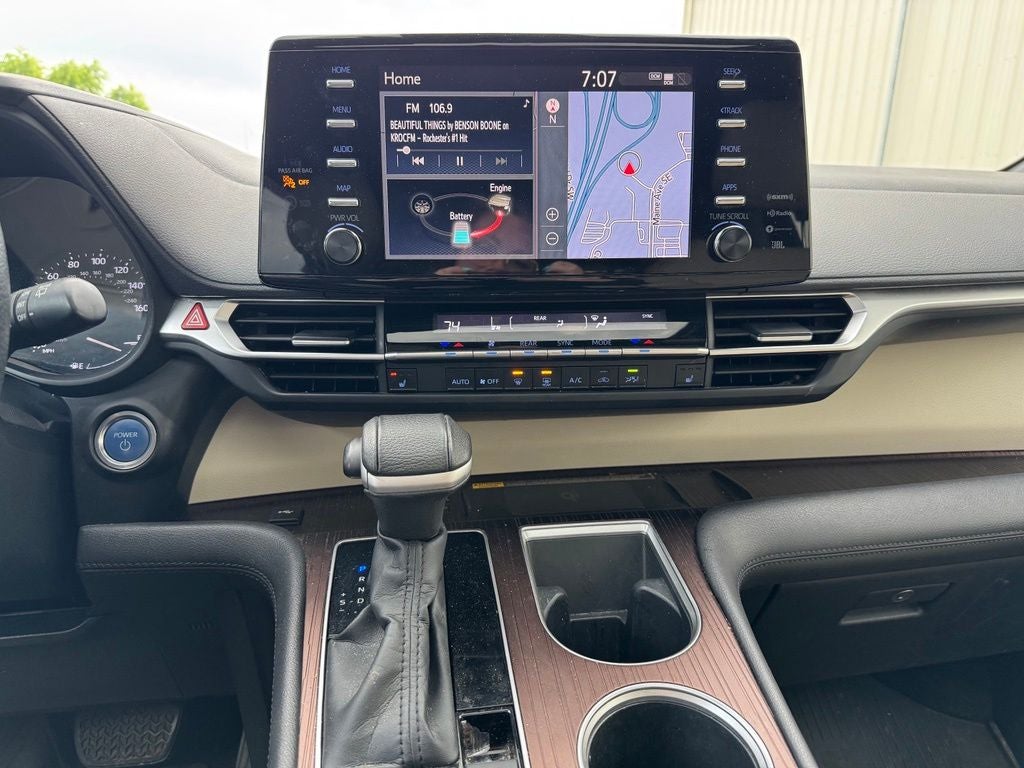 2022 Toyota Sienna XLE 7 Passenger