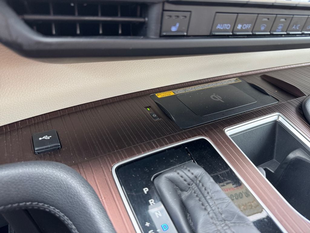 2022 Toyota Sienna XLE 7 Passenger