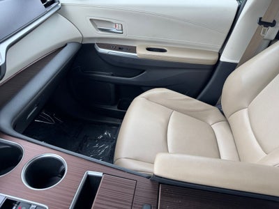 2022 Toyota Sienna XLE 7 Passenger