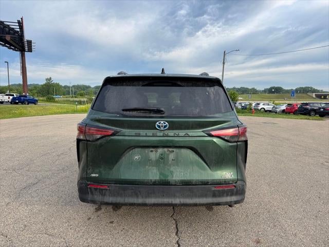 2022 Toyota Sienna XLE 7 Passenger