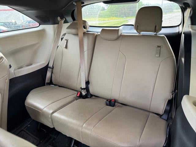 2022 Toyota Sienna XLE 7 Passenger