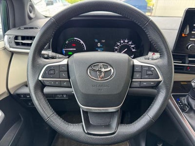 2022 Toyota Sienna XLE 7 Passenger