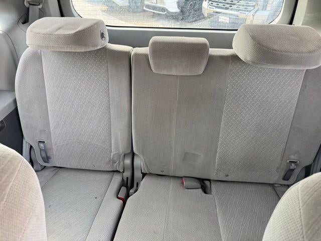 2017 Toyota Sienna LE 7 Passenger