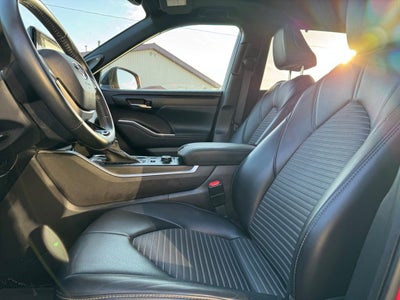 2022 Toyota Highlander XSE AWD