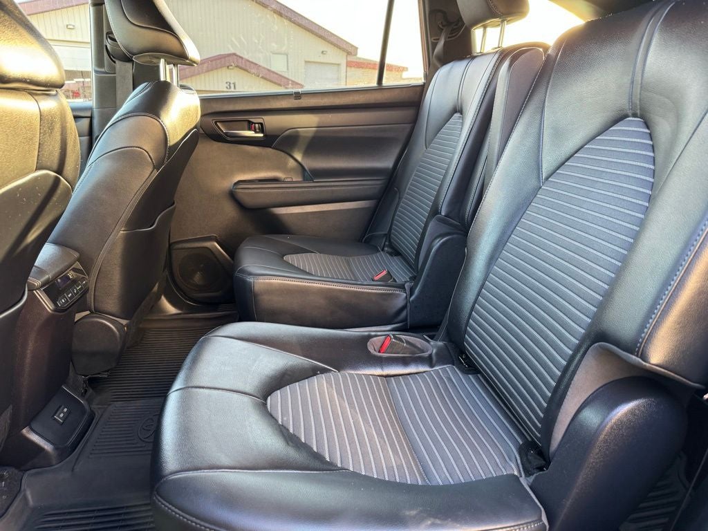 2022 Toyota Highlander XSE AWD