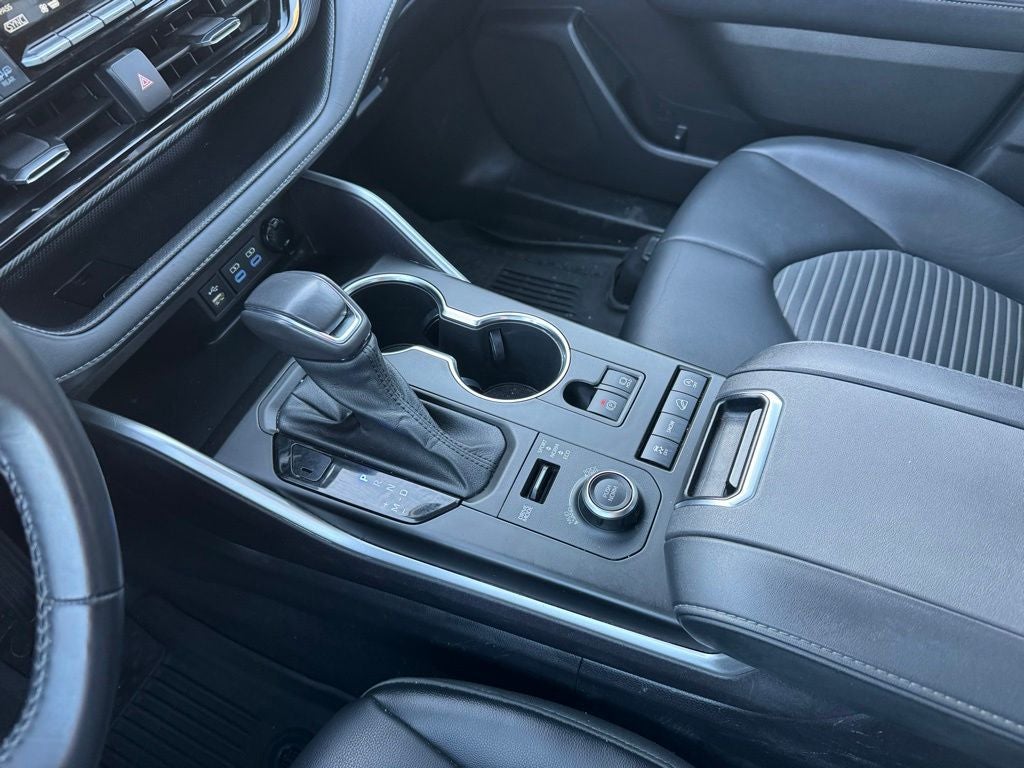 2022 Toyota Highlander XSE AWD