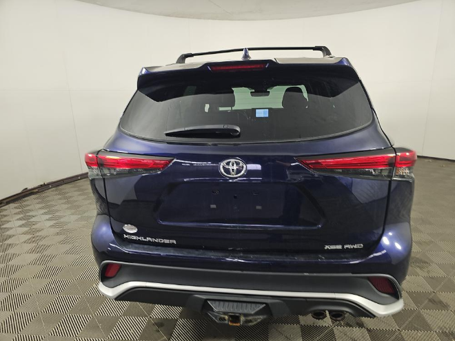 2022 Toyota Highlander XSE AWD