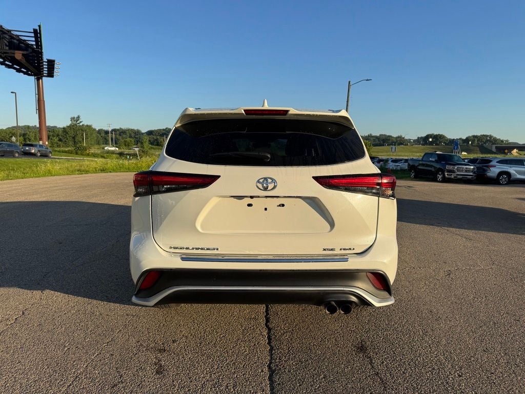 2021 Toyota Highlander XSE AWD