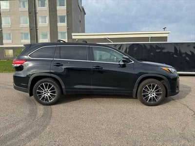2017 Toyota Highlander SE AWD