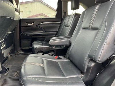 2017 Toyota Highlander SE AWD