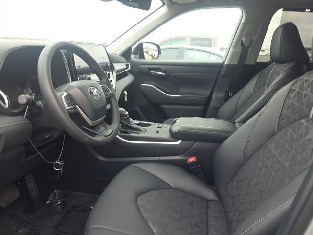 2024 Toyota Highlander Hybrid XLE AWD