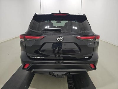 2025 Toyota Highlander Hybrid XLE AWD
