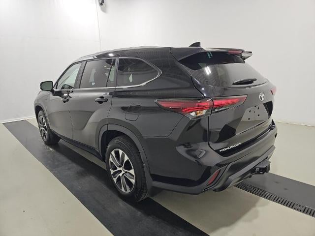 2025 Toyota Highlander Hybrid XLE AWD