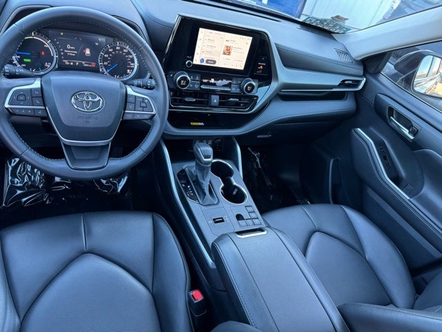 2024 Toyota Highlander Hybrid XLE AWD