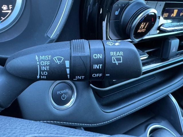 2024 Toyota Highlander Hybrid XLE AWD