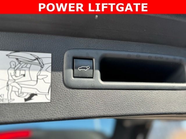 2024 Toyota Highlander Hybrid XLE AWD