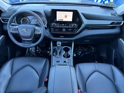 2024 Toyota Highlander Hybrid XLE AWD