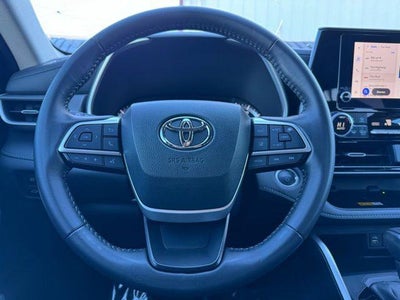 2024 Toyota Highlander Hybrid XLE AWD