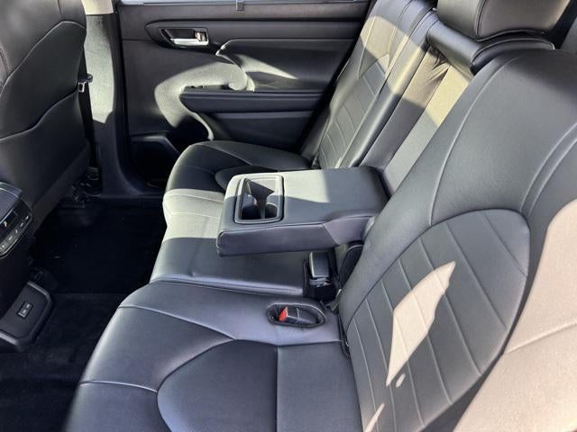 2024 Toyota Highlander Hybrid XLE AWD