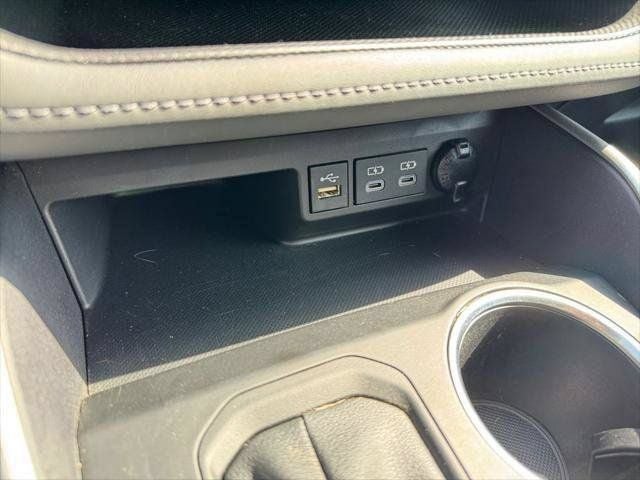 2023 Toyota Highlander L FWD