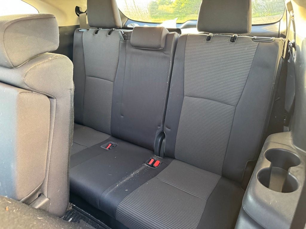2023 Toyota Highlander L FWD