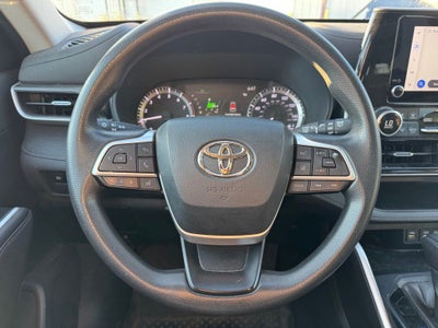 2023 Toyota Highlander L FWD