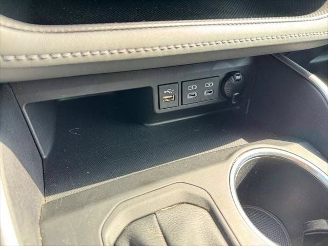 2023 Toyota Highlander L FWD