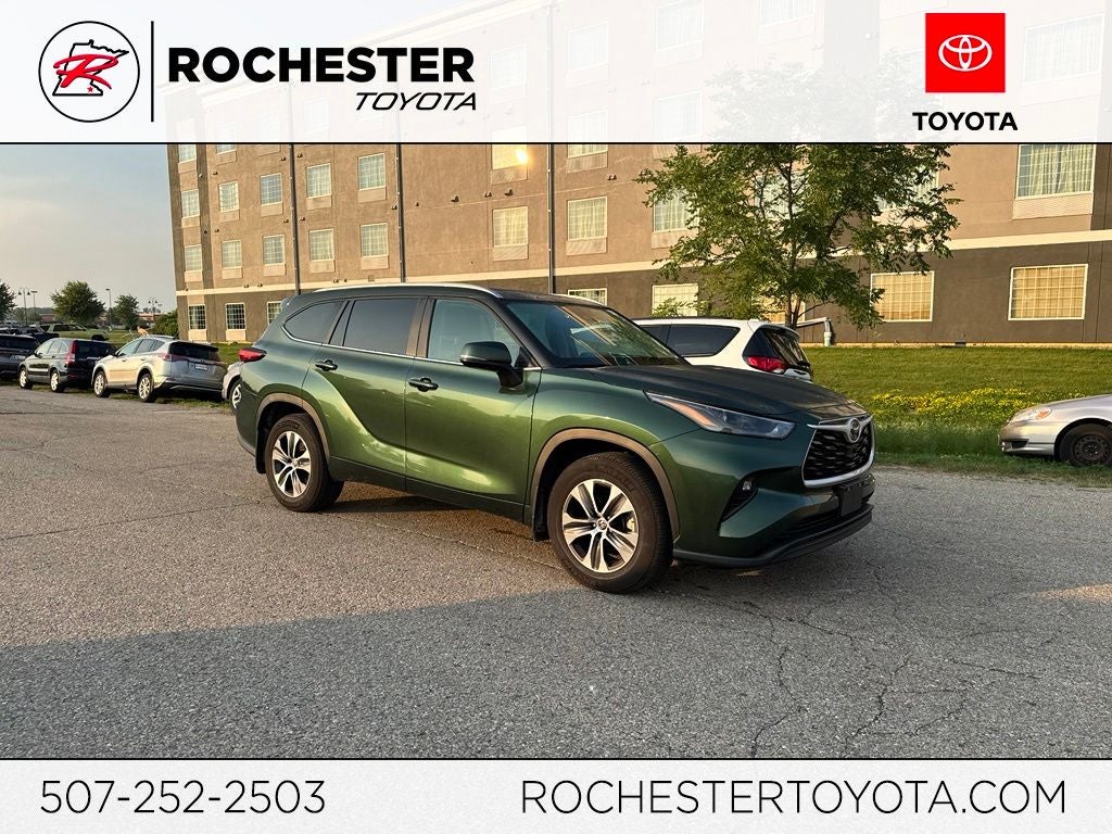 2023 Toyota Highlander XLE FWD