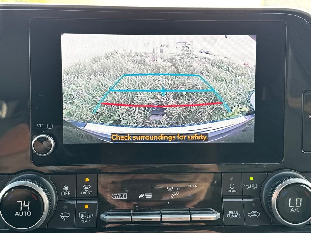 2023 Toyota Highlander XLE FWD
