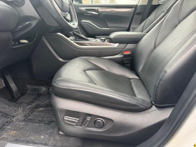 2023 Toyota Highlander Limited AWD
