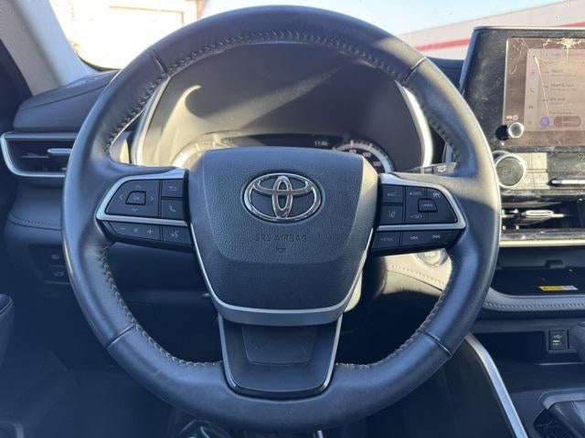 2023 Toyota Highlander XLE AWD