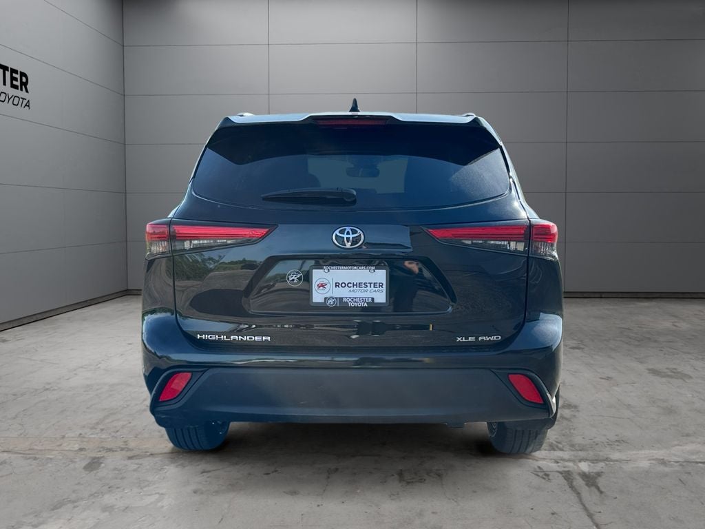 2023 Toyota Highlander XLE AWD