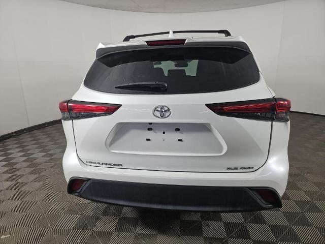 2023 Toyota Highlander XLE AWD