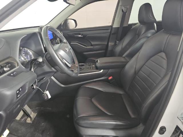 2023 Toyota Highlander XLE AWD