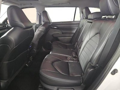2023 Toyota Highlander XLE AWD