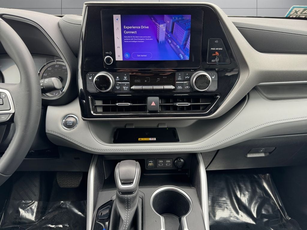 2023 Toyota Highlander XLE AWD