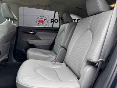 2023 Toyota Highlander XLE AWD