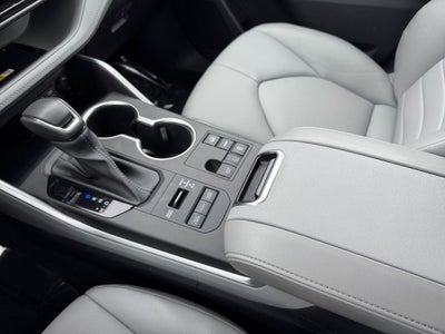 2023 Toyota Highlander XLE AWD