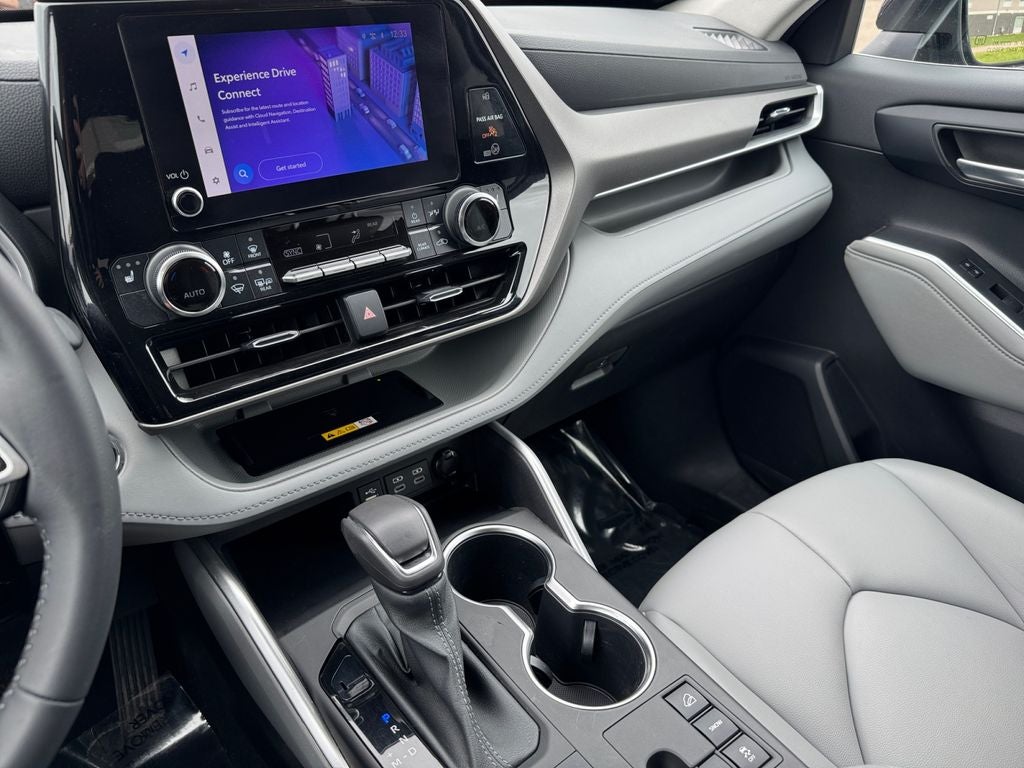 2023 Toyota Highlander XLE AWD