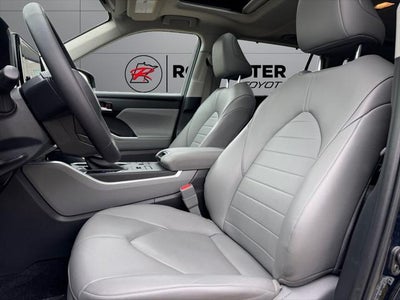 2023 Toyota Highlander XLE AWD