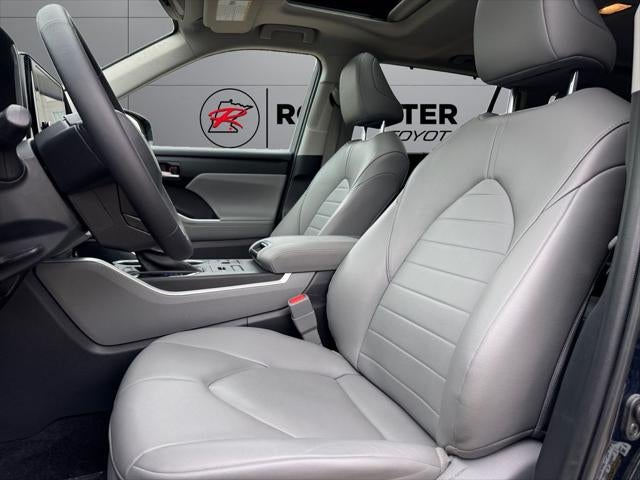 2023 Toyota Highlander XLE AWD